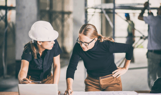 What’s the Difference Between Engineer and Architect in Construction?